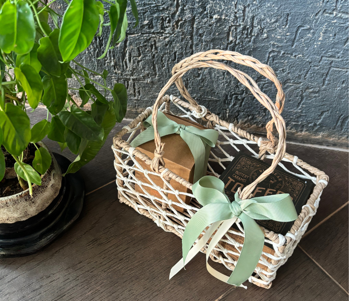 PALM BASKET