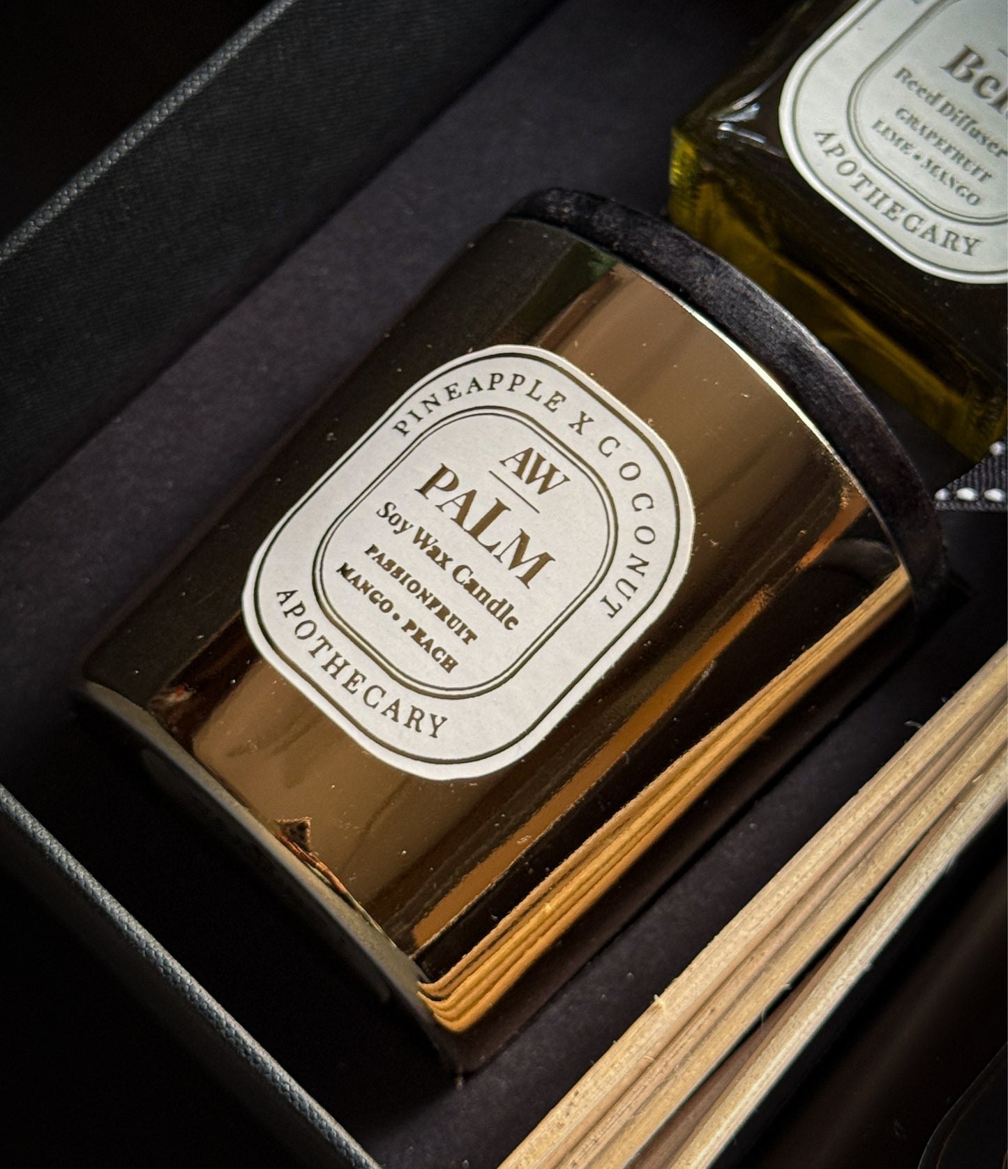SIGNATURE LUXE BOX