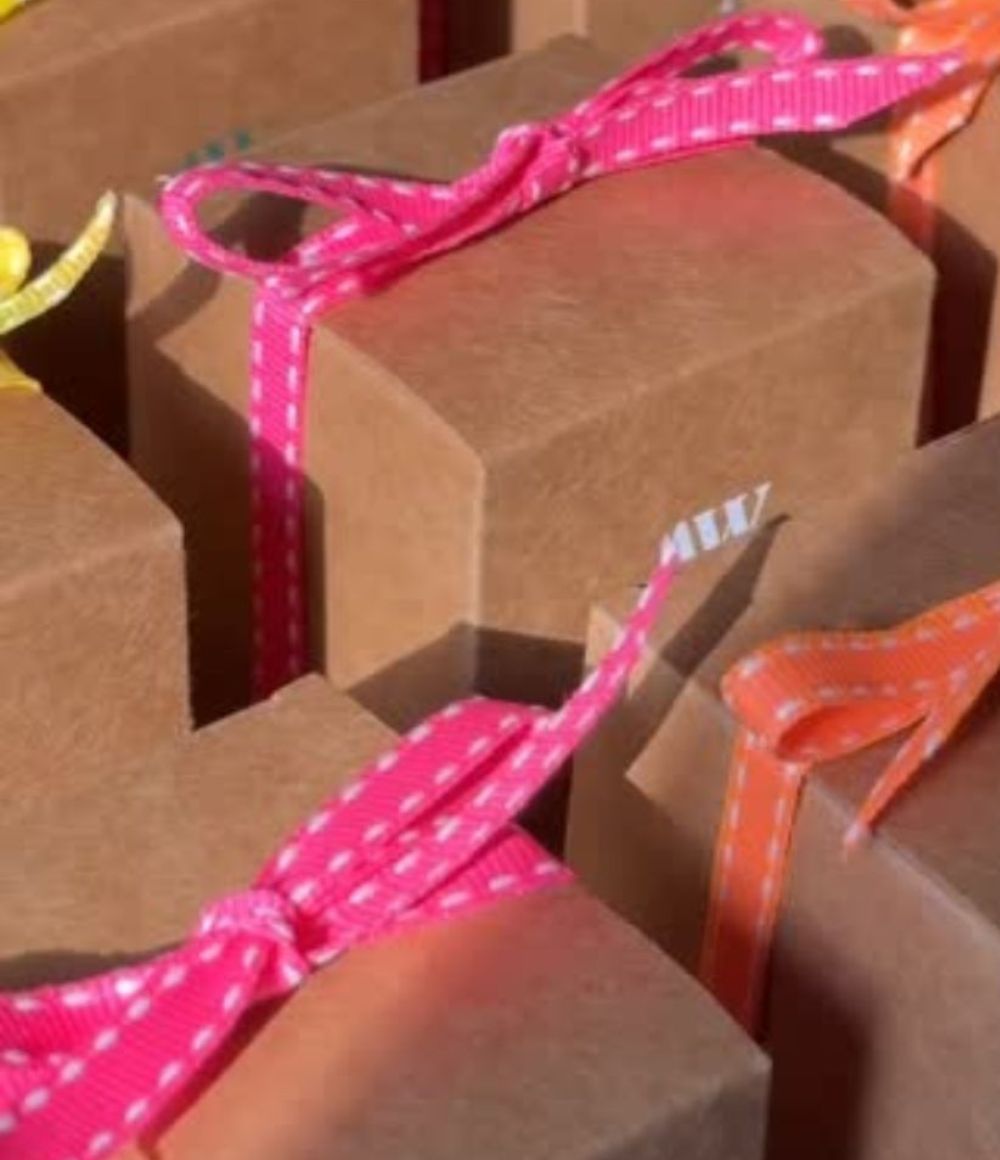 MICRO FAVOURS